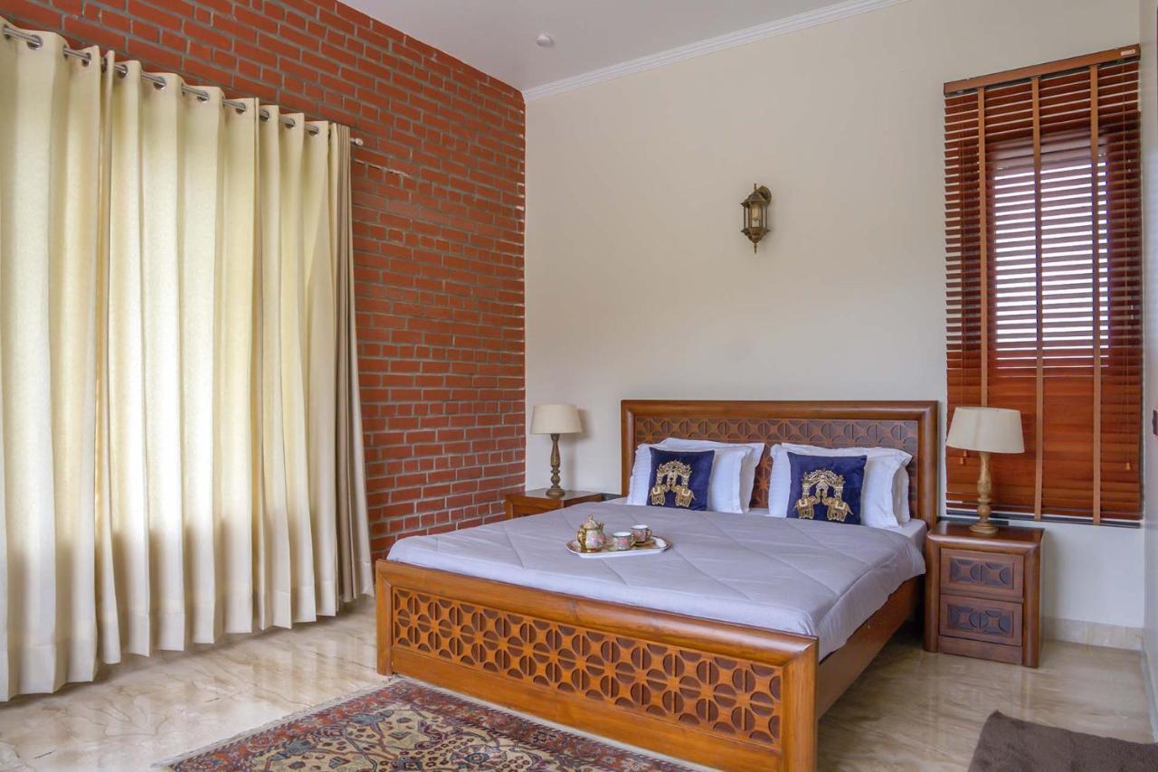 Stayvista At Hillside Paradise Dhauj Exterior photo